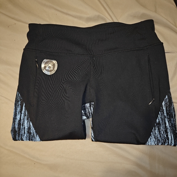 Zella Women's capris leggings Size M - Picture 9 of 10